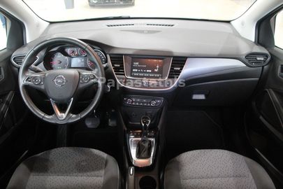 Car image 13