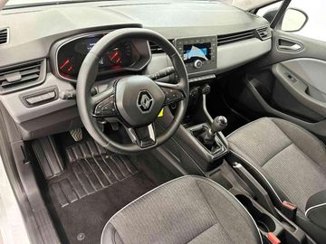 Car image 10