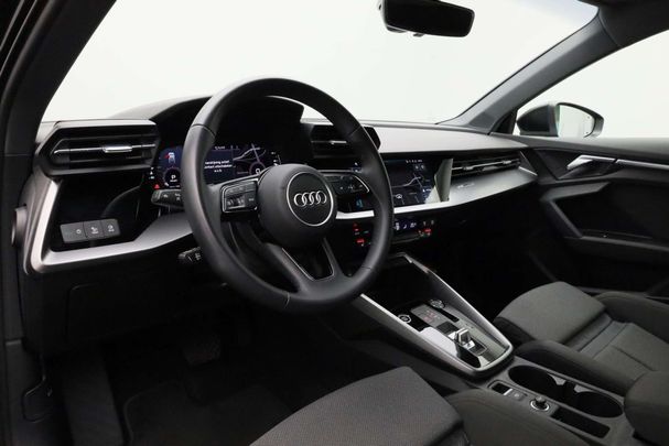 Audi A3 35 TFSI S tronic Sportback Advanced 110 kW image number 4