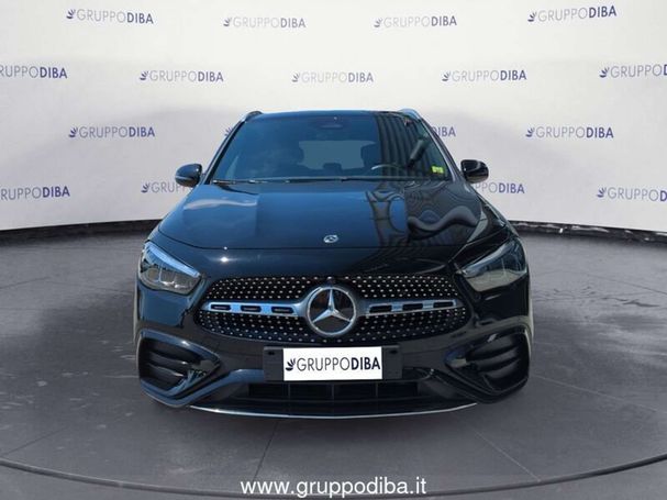 Mercedes-Benz GLA 200 d 4Matic 110 kW image number 3