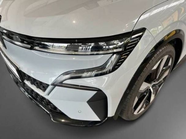 Renault Megane E-Tech EV60 96 kW image number 4