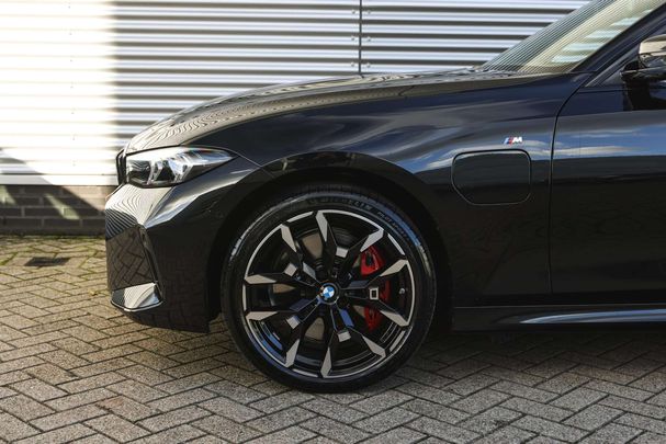 BMW 330 e Touring 215 kW image number 5