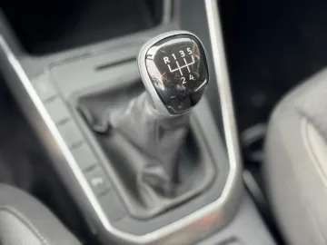Car image 50