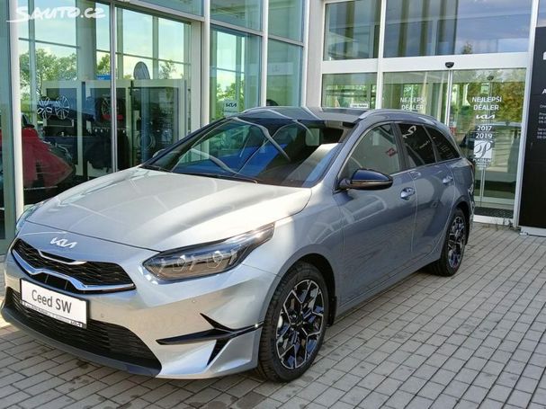 Kia Ceed 1.5 T-GDI 103 kW image number 1