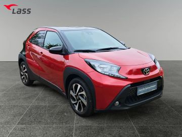 Car image 3