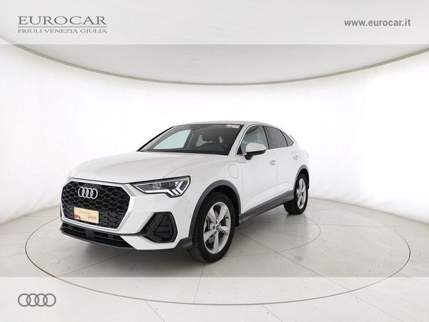 Audi Q3 45 TFSIe Sportback Business 180 kW image number 1