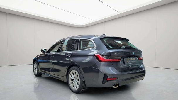 BMW 330 Touring 185 kW image number 6