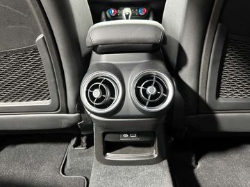 Car image 36