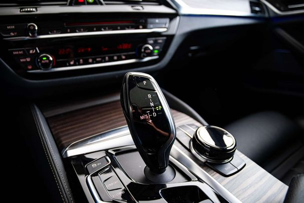 BMW 530 e 185 kW image number 38