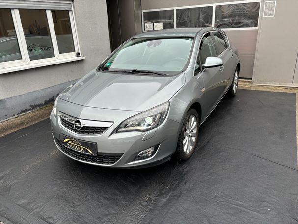 Opel Astra 103 kW image number 1