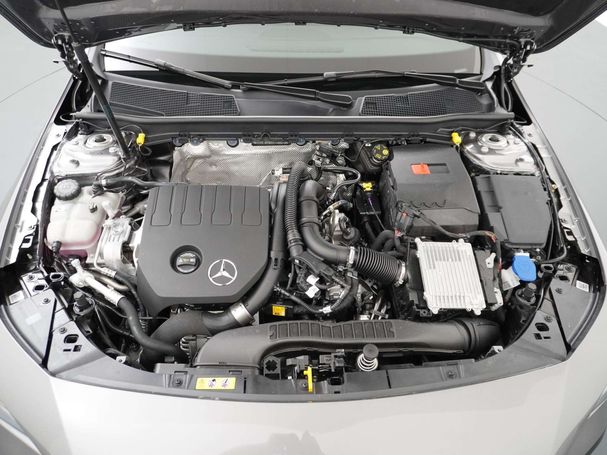 Mercedes-Benz CLA 180 100 kW image number 5