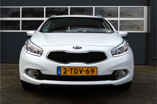 Kia Ceed 1.6 GDI SW 99 kW image number 33