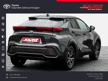 Car image 2