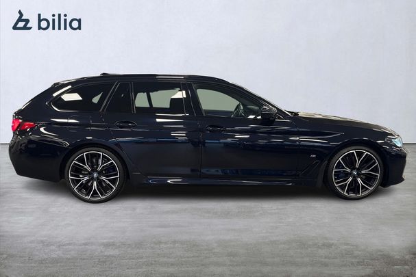 BMW 530d Touring xDrive 210 kW image number 16