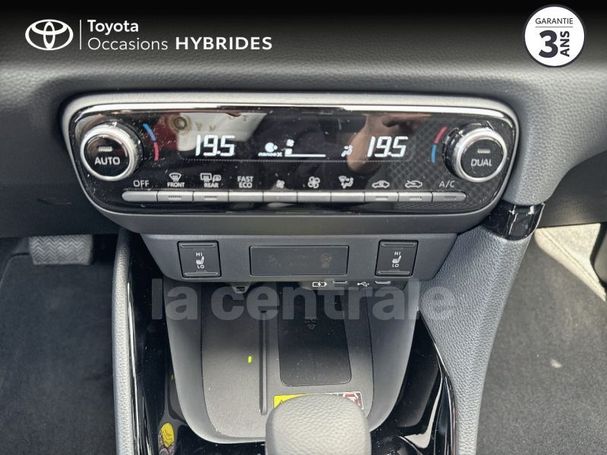 Toyota Yaris Hybrid 85 kW image number 22