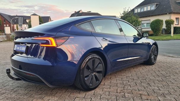 Tesla Model 3 208 kW image number 10