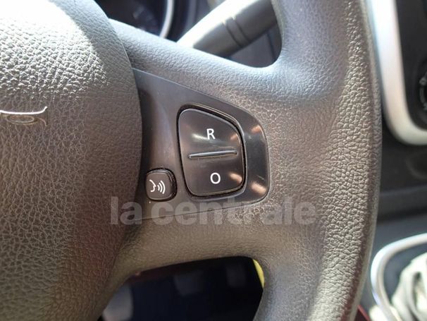 Renault Trafic DCi 120 L1H1 88 kW image number 24