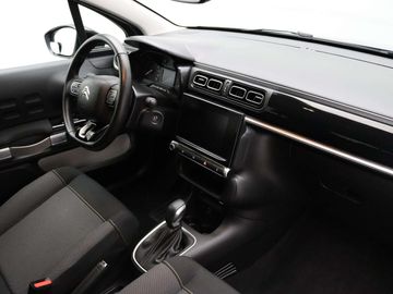 Car image 37