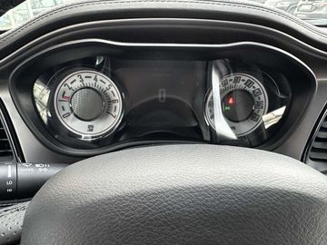 Car image 31