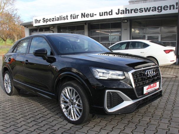 Audi Q2 S-line 110 kW image number 1