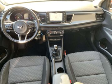 Car image 16