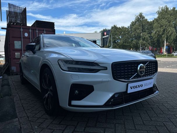 Volvo V60 Plus 130 kW image number 2