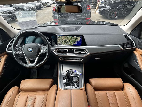 BMW X5 45e xDrive 290 kW image number 44