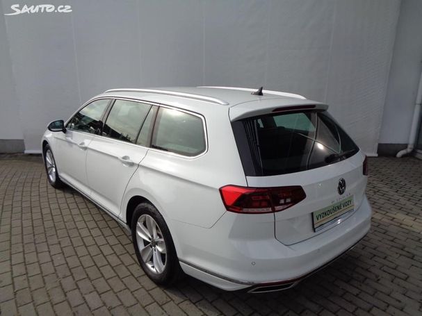 Volkswagen Passat Variant 1.5 TSI Elegance DSG 110 kW image number 8