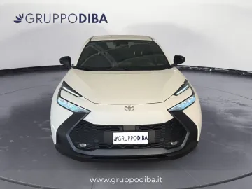 Car image 3