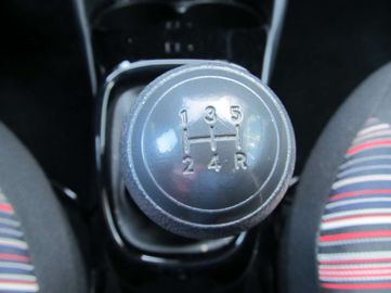 Car image 39