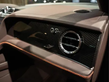 Car image 45