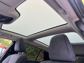 Car image 29
