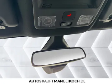 Car image 34