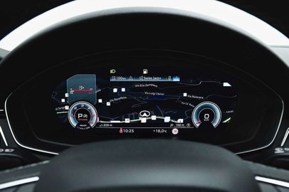 Car image 24