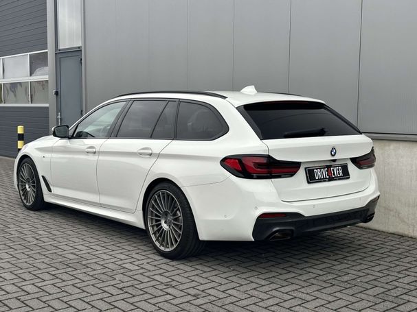 BMW 540i Touring 251 kW image number 4