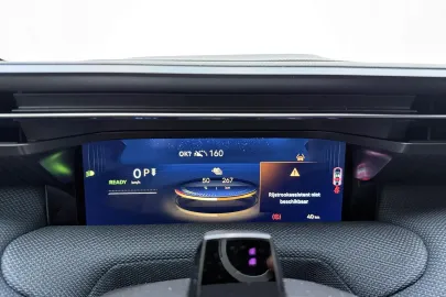 Car image 34