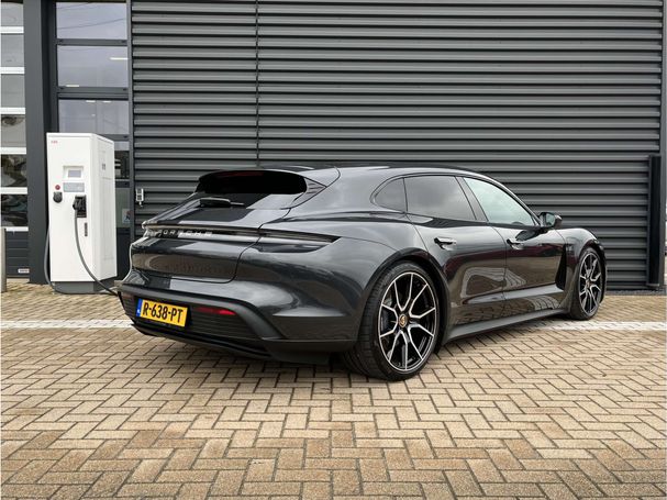 Porsche Taycan Sport Turismo 350 kW image number 3