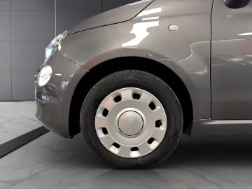 Car image 19