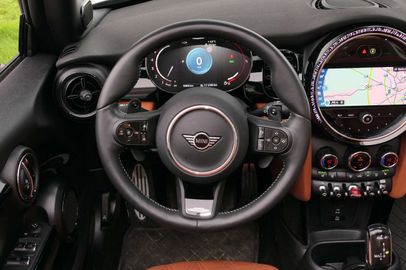 Car image 31