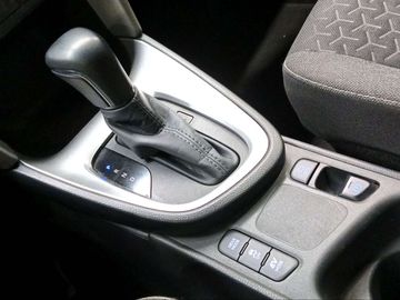 Car image 23