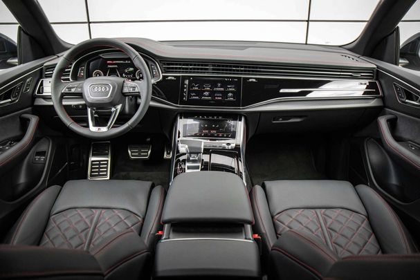 Audi Q8 55 TFSIe quattro 290 kW image number 5