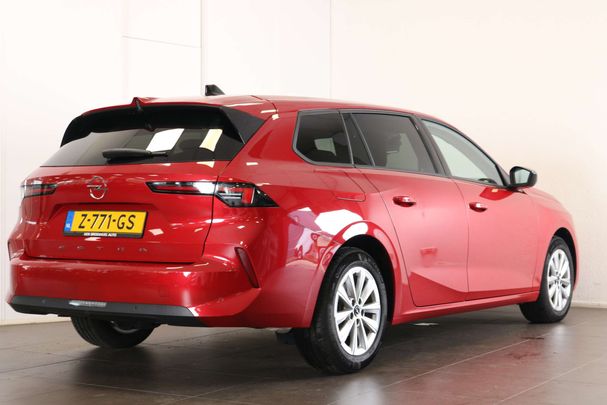 Opel Astra Sports Tourer 1.2 82 kW image number 2