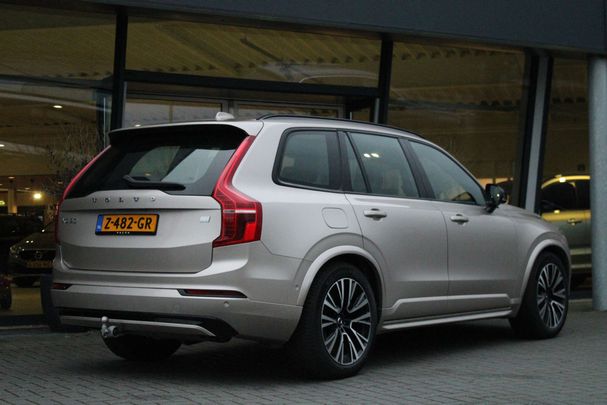 Volvo XC90 T8 Recharge AWD 335 kW image number 33