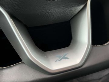 Car image 36