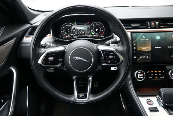 Jaguar F-Pace P400e 297 kW image number 21