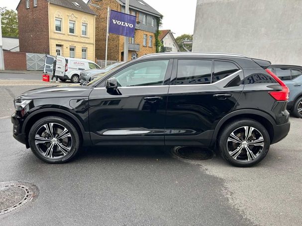 Volvo XC40 Plug-in Hybrid T4 Inscription Expression 155 kW image number 4