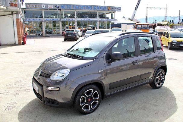 Fiat Panda Cross 1.0 Hybrid City 51 kW image number 1