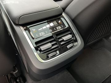 Car image 41