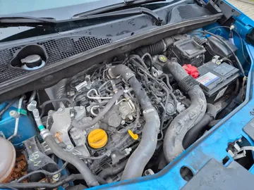 Car image 36