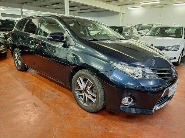 Toyota Auris 1.8 100 kW image number 2